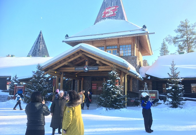 Jouluaatto luo tunnelmaa huomisen joulun viettoon 1