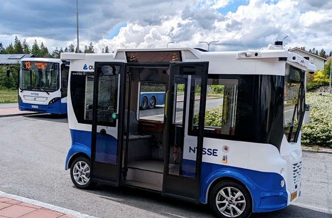 Tampere aloittaa robottibussipalvelun 17. marraskuuta. 1