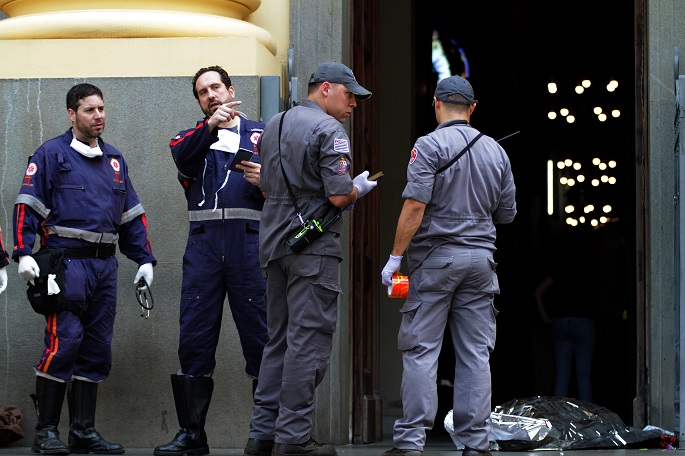 Alus uppoaa Brasilian kaakkoisosassa, kuusi menehtyy 1