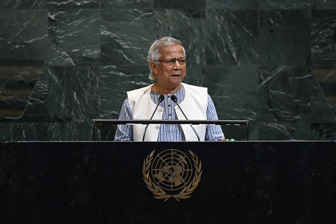 Bangladeshin presidentti syyttää Yunusta perustuslaillisten velvoitteiden rikkomisesta. 1