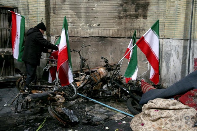 Khamenei hyväksyi laajat armahdukset Iranissa, poissulkien tuoreiden levottomuuksien tapaukset. 1