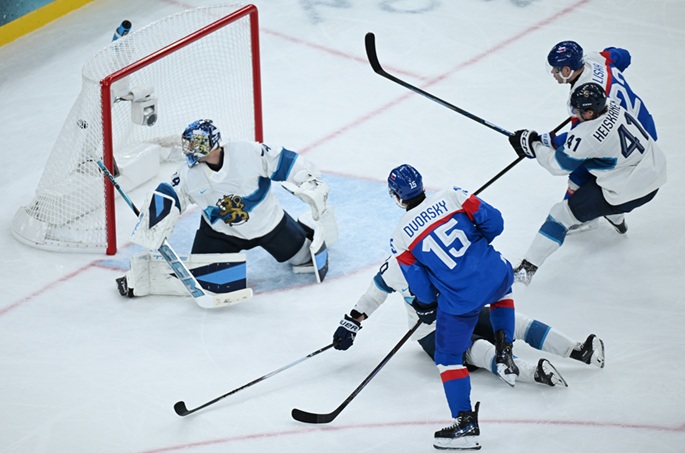 Slovakia yllättää puolustavan mestarin Suomen jääkiekossa 1