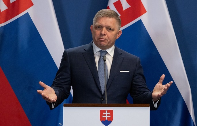 Slovakian pääministeri ehdottaa sähkönjakelun katkaisemista Ukrainalle, jos Druzhba-öljyputki ei palautu. 1