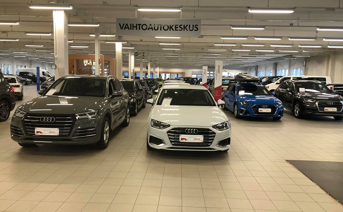 Uusien autojen rekisteröinnit Suomessa laskivat 5 % tammikuussa. 1