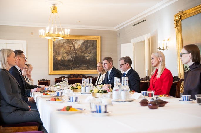 Keskustelu ydinaseita koskevan kiellon poistamisen suunnitelmasta kiihtyy 1