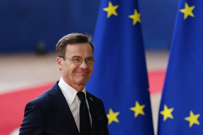 Ruotsi ilmoittaa polttoaineveron alennuksista ja energiatuesta Lähi-idän konfliktin keskellä. 1