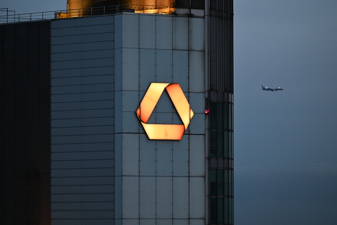 Saksassa kohua UniCreditin 'vihamielisestä' yritysostotarjouksesta 1