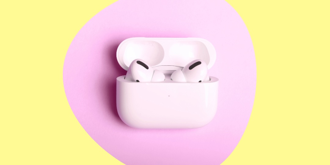 Swappie laajensi tarjontaansa kunnostetuilla AirPods-kuulokkeilla.1