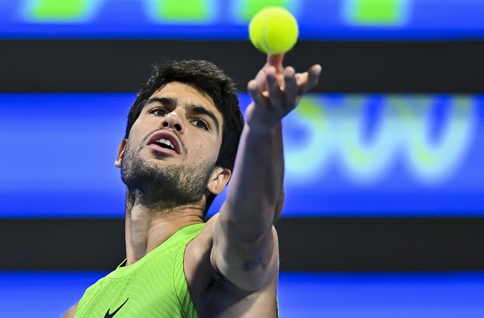 Alcaraz joutui vetäytymään Madridin Masters-turnauksesta rannevamman vuoksi. 1