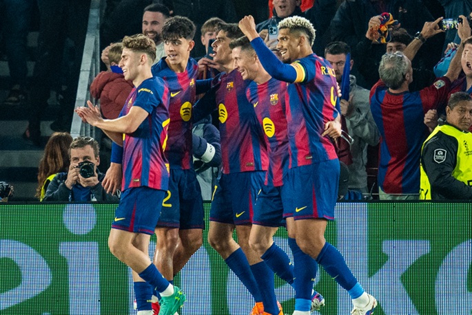 Barca ottaa merkittävän askeleen mestaruuteen voittamalla Atleticon, Real häviää Mallorcalla. 1