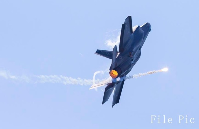 Iran tuhoaa Yhdysvaltojen F-35- ja A-10-hävittäjiä sekä helikoptereita, Yhdysvallat ja Israel hyökkäävät iranilaiseen yliopistoon. 1