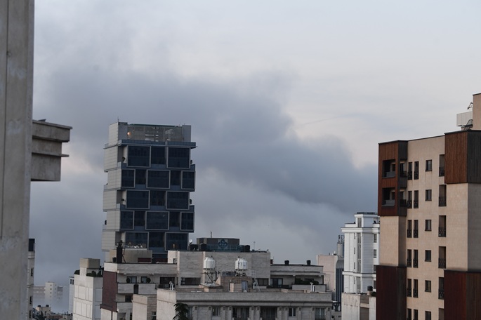 Iran tuhoaa Yhdysvaltojen F-35- ja A-10-hävittäjiä sekä helikoptereita, Yhdysvallat ja Israel hyökkäävät iranilaiseen yliopistoon. 3