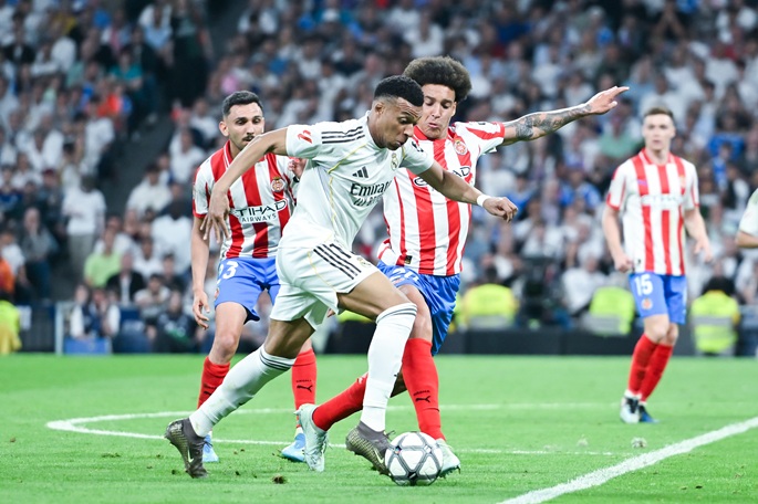 Real Madridin mestaruushaaveet kärsivät merkittävän kolauksen 1-1-tasapelin myötä Gironaa vastaan kotikentällä. 1