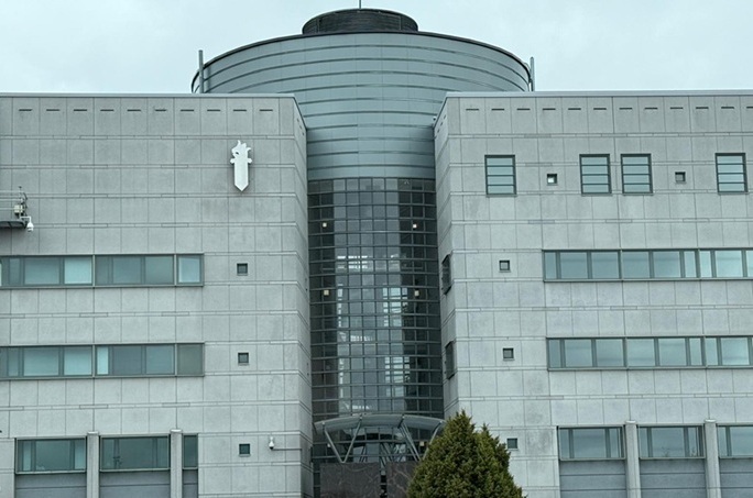 Rikostutkinta epäillystä alueen loukkauksesta jatkuu 1