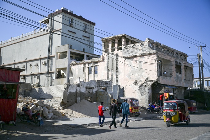 Somalian armeija surmaa 12 al-Shabaab-taistelijaa lounaisalueella. 1