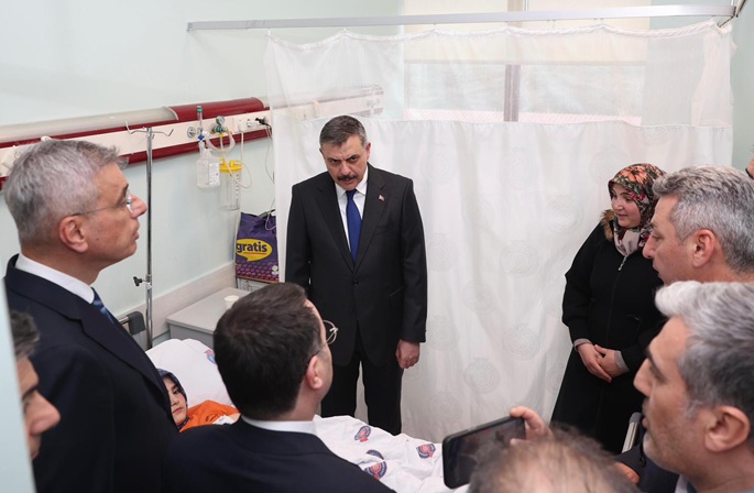 Uudessa koulusurmassa Turkissa kuoli yhdeksän, ampuja teki itsemurhan. 1