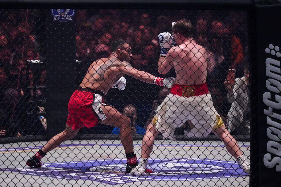Amirkhani voitti Stagalan kuudennessa erässä Ice Cagessa Amirkhani voitti Stagalan kuudennessa erässä Ice Cagessa 1