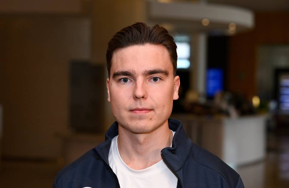 Annunen torjuu Leijonien MM-avausottelussa – kolme passia jäänyt leimaamatta 1