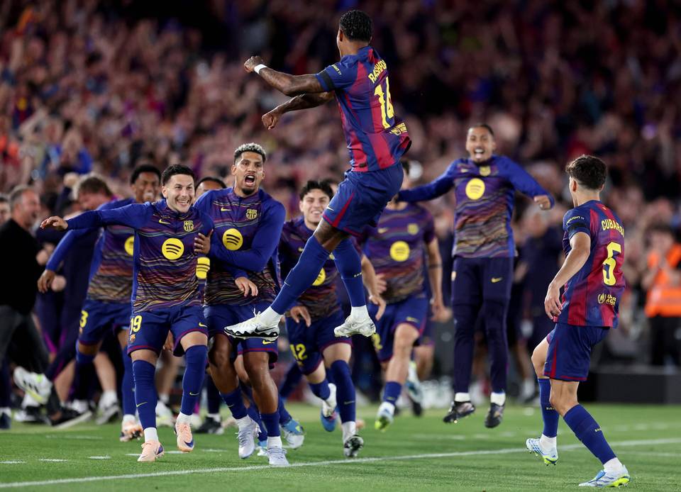 Barcelona alisti Real Madridin – Espanjan mestaruus varmistui El Clasicossa ensimmäistä kertaa lähes sataan vuoteen. Barcelona alisti Real Madridin – Espanjan mestaruus varmistui El Clasicossa ensimmäistä kertaa lähes sataan vuoteen. 1