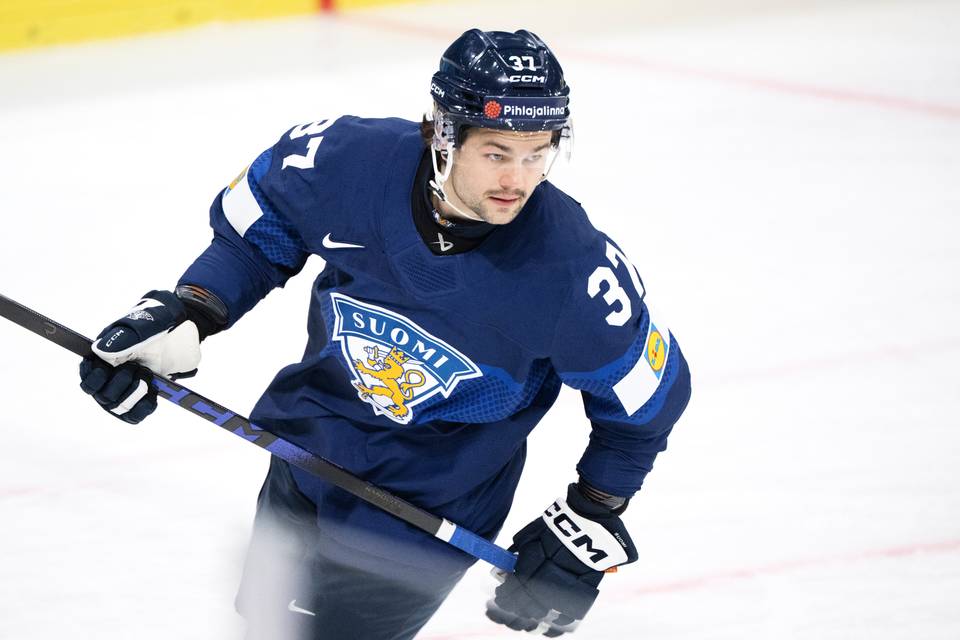 Eemil Erholtz on tietoinen siitä, että tänään pelattava ottelu Latviaa vastaan saattaa olla ratkaiseva hänen uralleen. 1