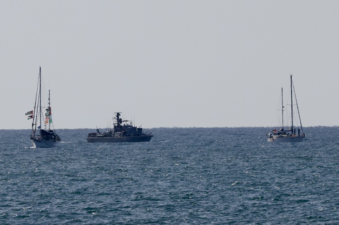 Gazan avustusaluksen jäsenet siirretty Israelin kuulusteltavaksi 1