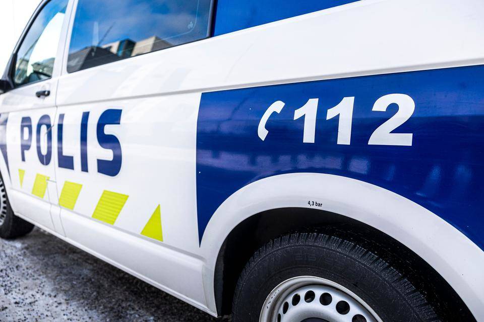 Hangon ortodoksisen kirkon läheltä löytyi sodanaikainen kranaatti. 1