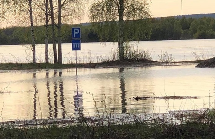 Ilmaston lämpeneminen vähentää happea maailman jokivesissä: tutkimus 1