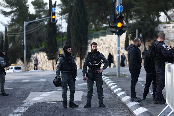 Israelin äärioikeiston marssi Jerusalemin vanhassa kaupungissa aiheuttaa yhteenottoja 1