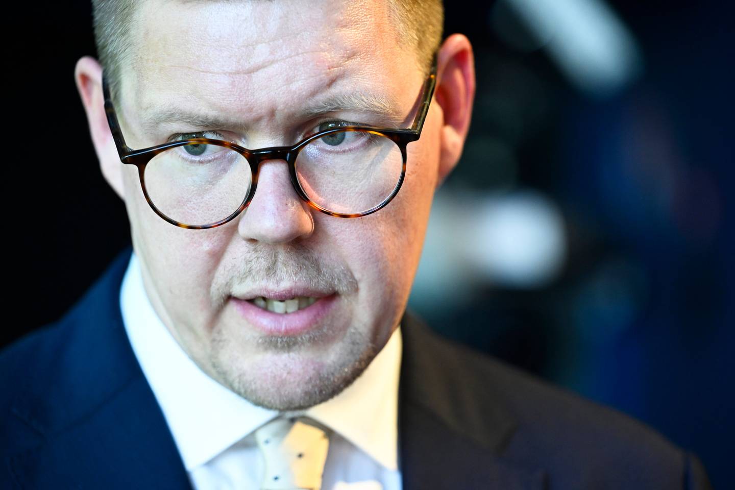 Juha Honkosen analyysi | Lindtman kritisoi perussuomalaisten vastustusta Juha Honkosen analyysi | Lindtman kritisoi perussuomalaisten vastustusta 1