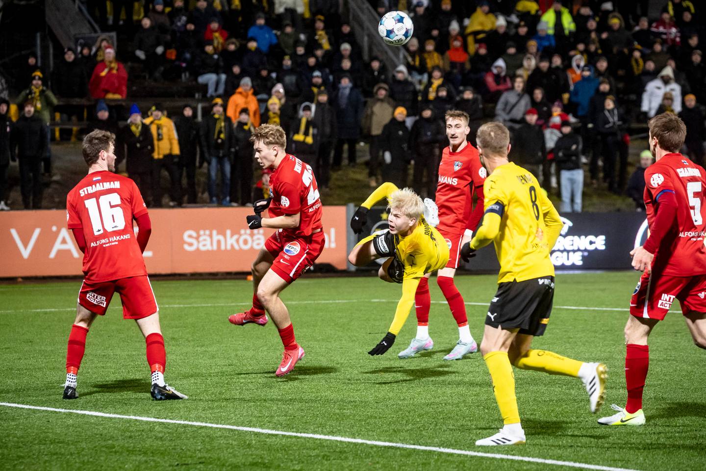 Keskeinen pelaaja jää pitkäksi aikaa pois KuPSin kokoonpanosta 1