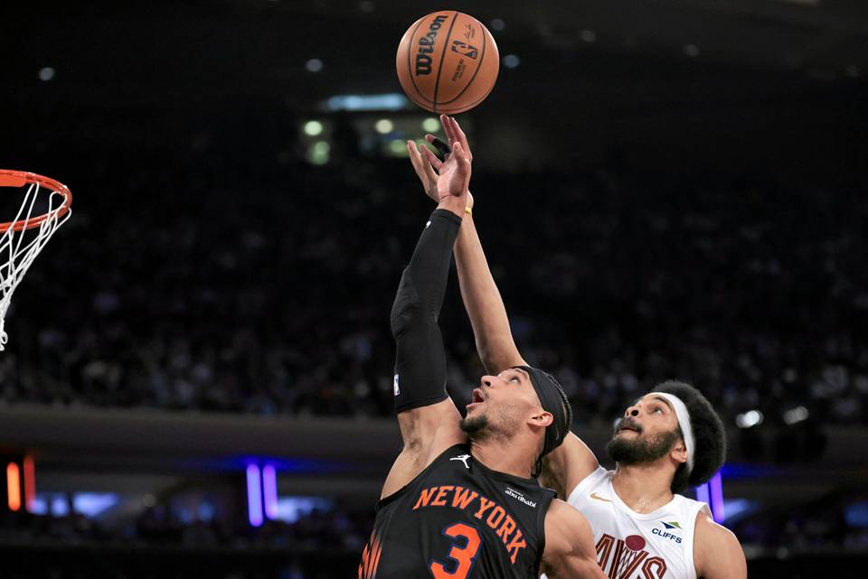 Knicks voitti Cavaliersin ylivoimaisesti – selkeä voitto toi NBA-finaalipaikan lähemmäksi. Knicks voitti Cavaliersin ylivoimaisesti – selkeä voitto toi NBA-finaalipaikan lähemmäksi. 1