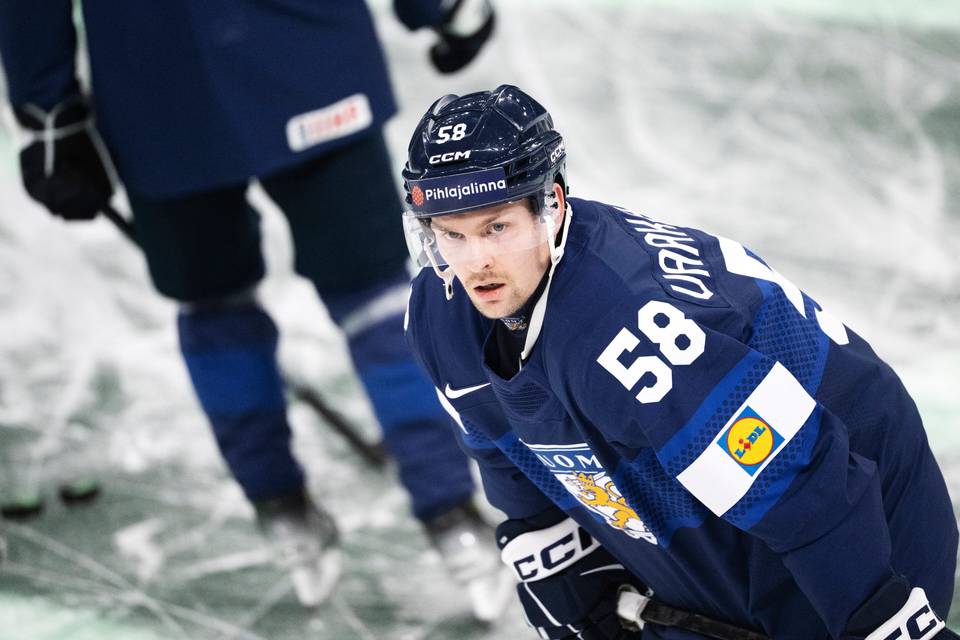 Leijonat muuttaa puolustajapareja – tässä kentälliset Tshekki-otteluun 1