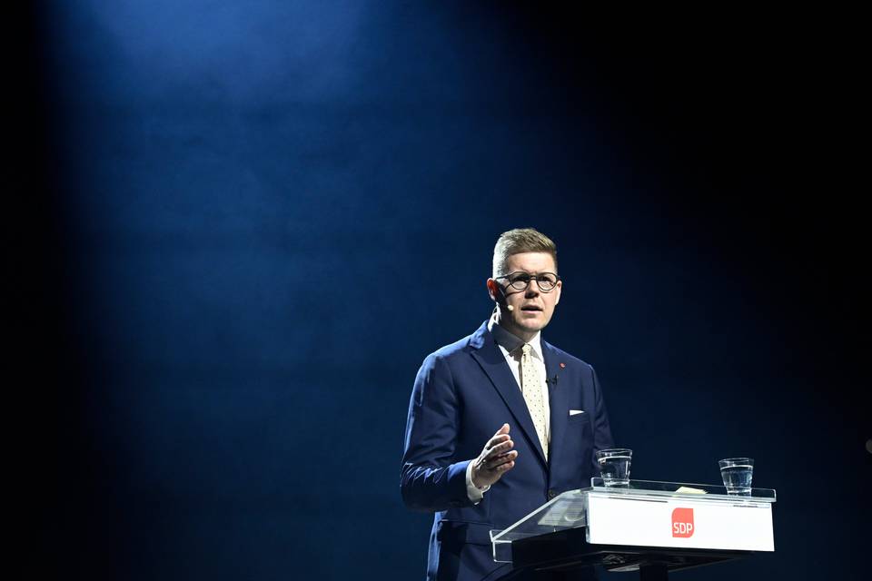 Lindtman toteaa: SDP ei hyväksy perusteettomia määräaikaisia työsuhteita Lindtman toteaa: SDP ei hyväksy perusteettomia määräaikaisia työsuhteita 1