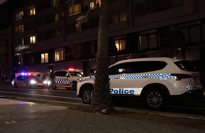 Mies kuoli haihyökkäyksessä Australian Pohjois-Queenslandissa. 1