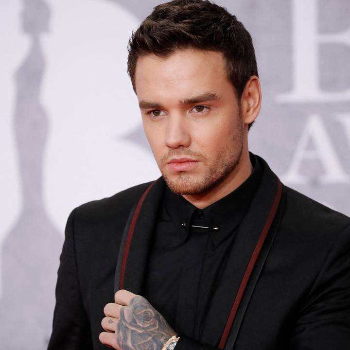 Niall Horan, joka tunnetaan One Direction -yhtyeestä, julkaisi laulun edesmenneen bänditoverinsa kunniaksi – sosiaalinen media herkistyi. 4