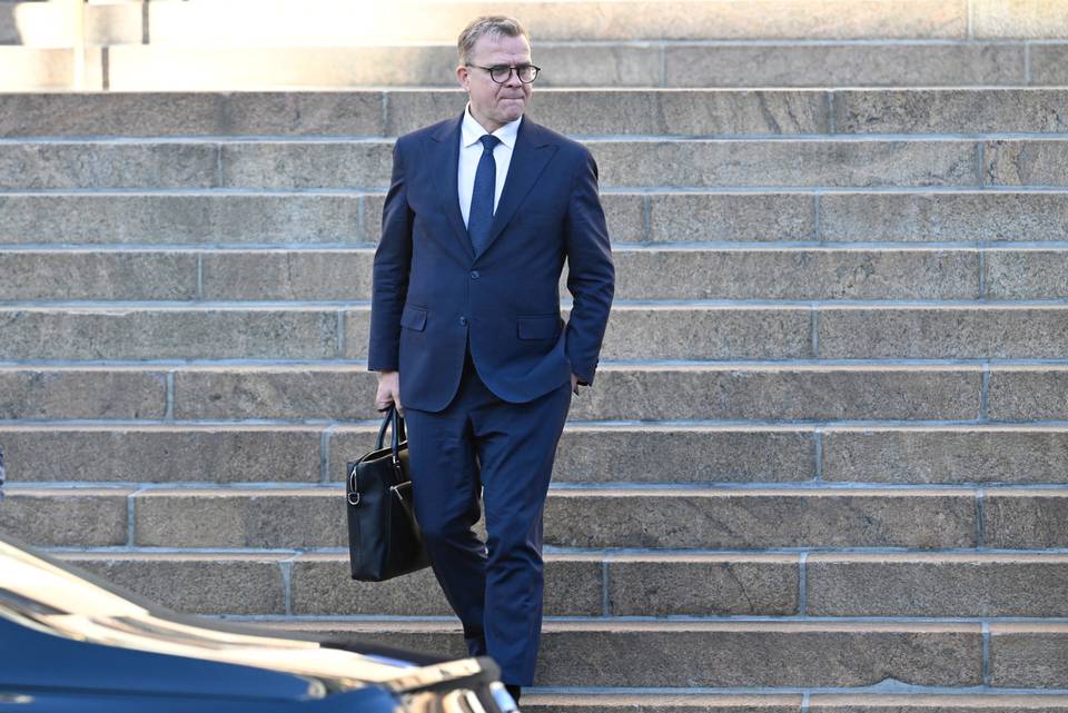 Orpo: Tavoitteenamme on nopeasti laatia selkeät ohjeet drooniuhkatilanteiden käsittelyyn. 1