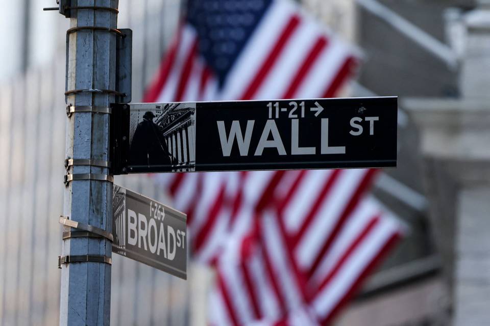 S&P 500 ja Nasdaq saavuttavat jälleen huipputasot S&P 500 ja Nasdaq saavuttavat jälleen huipputasot 1