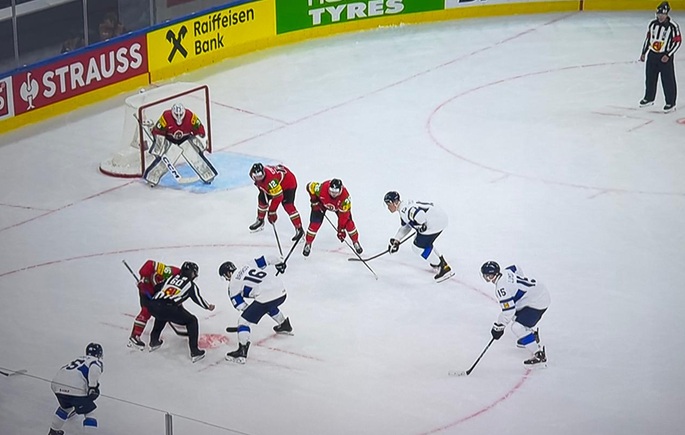 Suomi saavutti toisen peräkkäisen voittonsa voittamalla Unkarin 4-1. Suomi saavutti toisen peräkkäisen voittonsa voittamalla Unkarin 4-1. 1