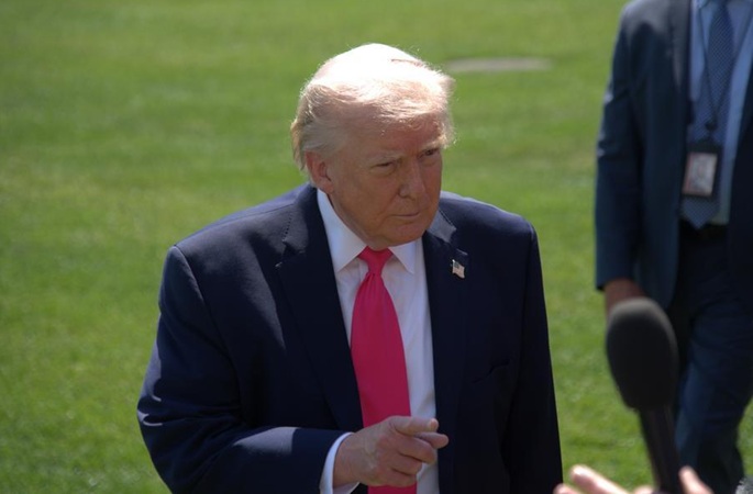 Trump pitää Iranin reaktiota Yhdysvaltojen suunnitelmaan ´täysin hyväksymättömänä´. 1