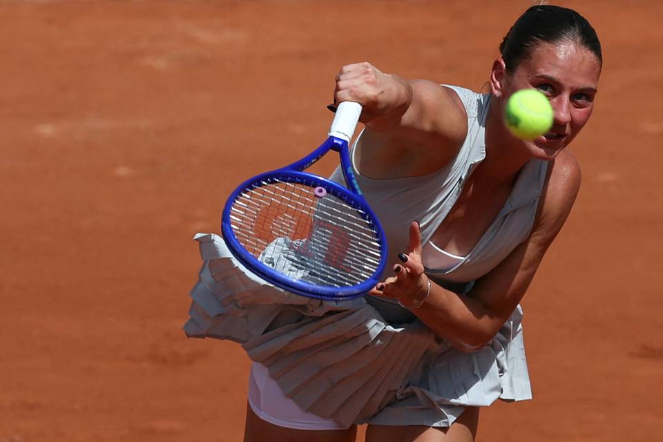 Ukrainalaisen tennispelaajan vanhempien asuinpaikan läheisyydessä tapahtui räjähdys: "Jos ohjus olisi osunut sata metriä lähemmäs, äitini ja sisareni olisivat todennäköisesti vaarassa." 1