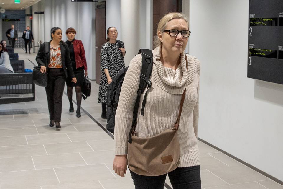 Valtakunnansyyttäjä ei hae valitusta Anneli Auerin ja Jens Ihlen seksuaali- ja väkivaltarikostuomioista. 1