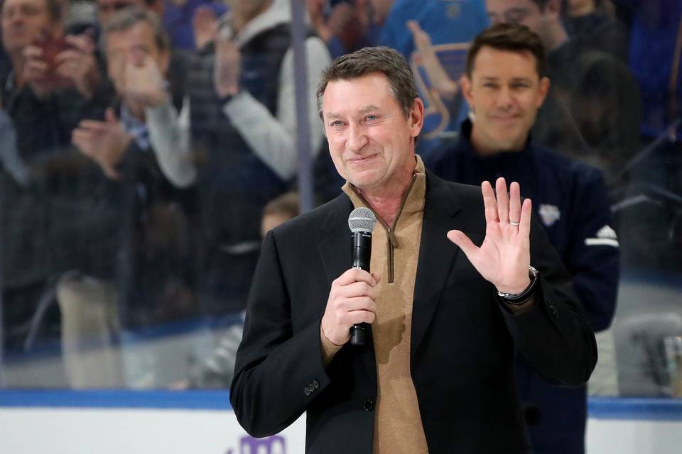 Wayne Gretzkyn keräilykortista saatiin ennätyksellinen hinta Wayne Gretzkyn keräilykortista saatiin ennätyksellinen hinta 1