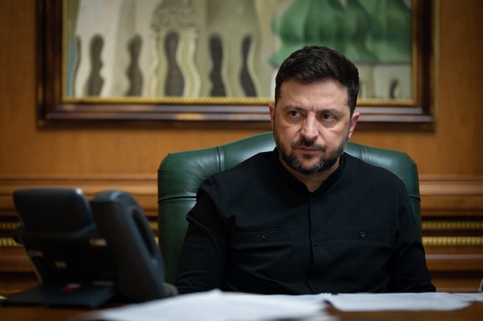 Zelensky hylkää Merzin ehdotuksen erityisestä EU-statuksesta Ukrainalle. 1