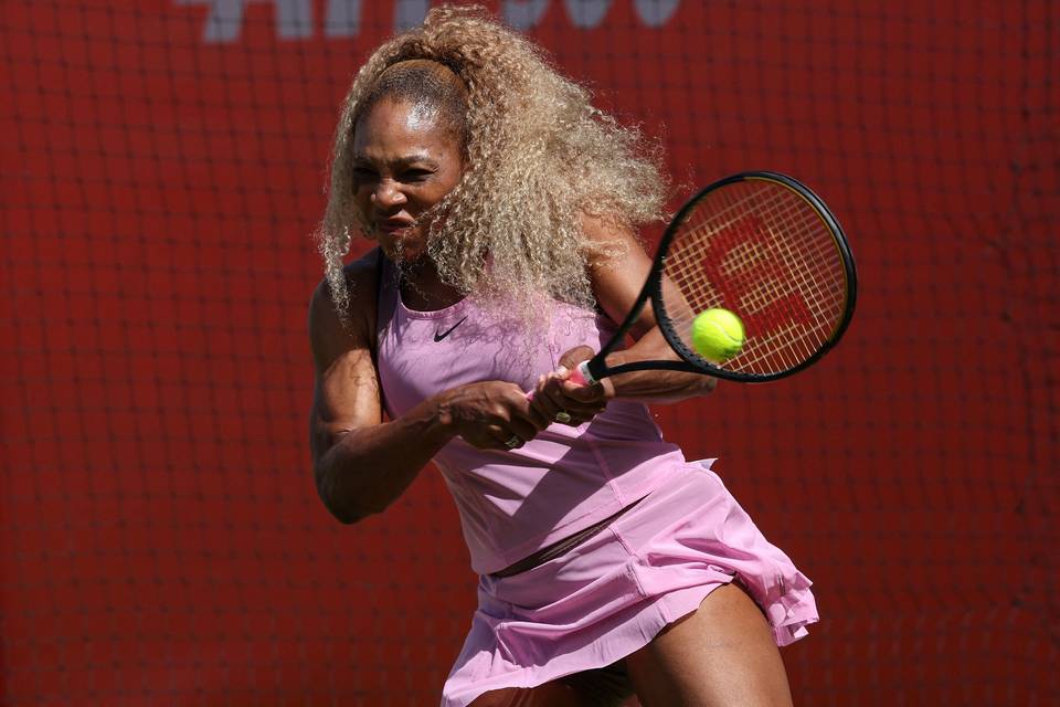 44-vuotias Serena Williams suunnittelee yllätystä – legendaarisen valmentajan rohkea ennustus Wimbledonista 44-vuotias Serena Williams suunnittelee yllätystä – legendaarisen valmentajan rohkea ennustus Wimbledonista 1
