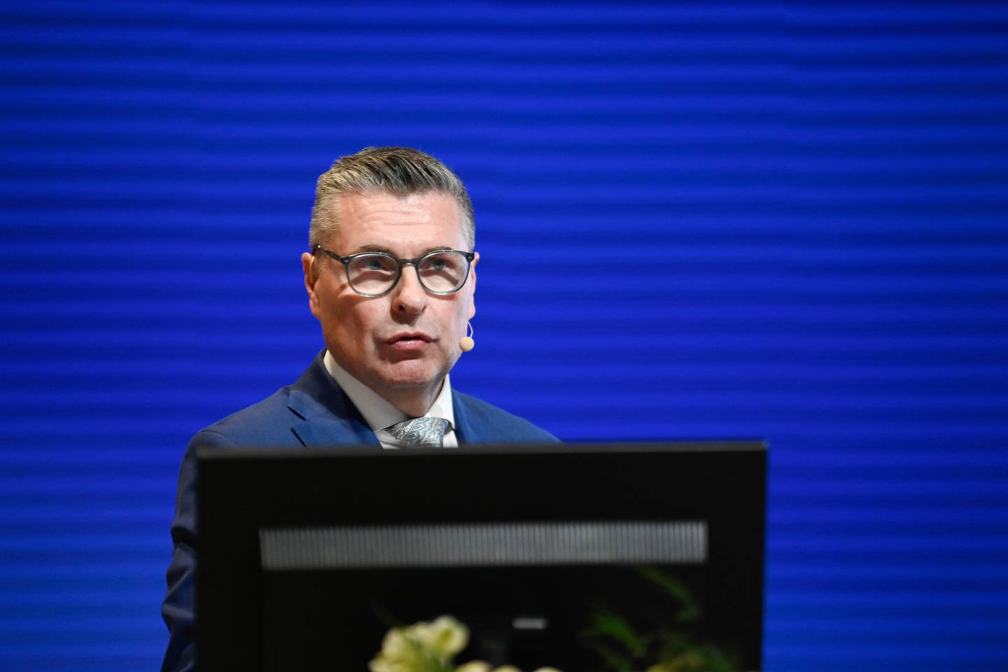 Analyytikko Keskon myymälästä Kauppalehdelle: "Saattaa vaikuttaa myös Suomen kilpailukykyyn" Analyytikko Keskon myymälästä Kauppalehdelle: "Saattaa vaikuttaa myös Suomen kilpailukykyyn" 1