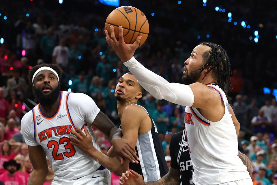 Brunson nousi ranskalaistähden Wembanyaman ohi NBA:n finaaliavauksessa. 1