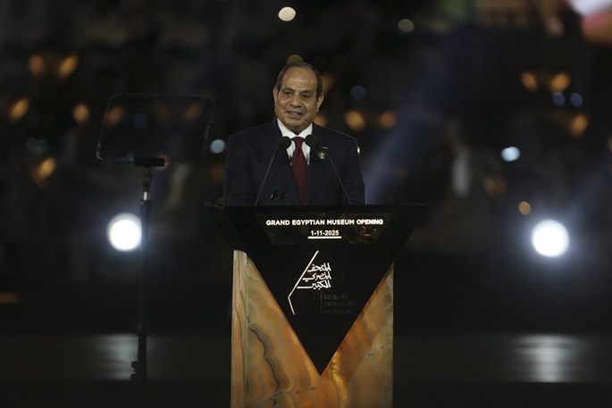 Egypti hyväksyi 200 miljoonan dollarin kiinalaisen lainan kevyen rautatien laajentamiseksi. 1