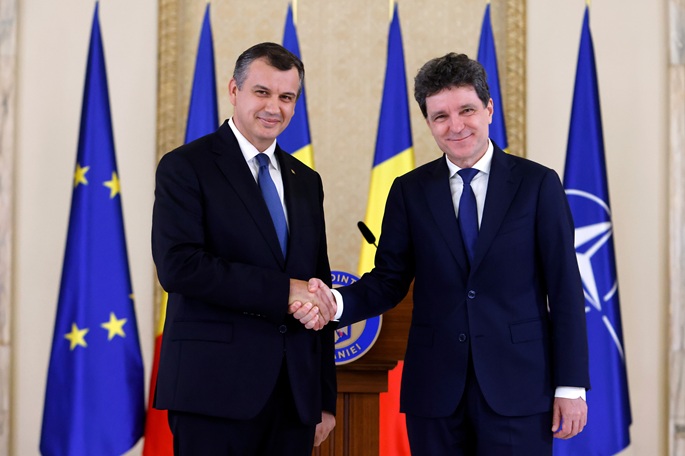 Eugen Tomac ehdolla Romanian pääministeriksi 1