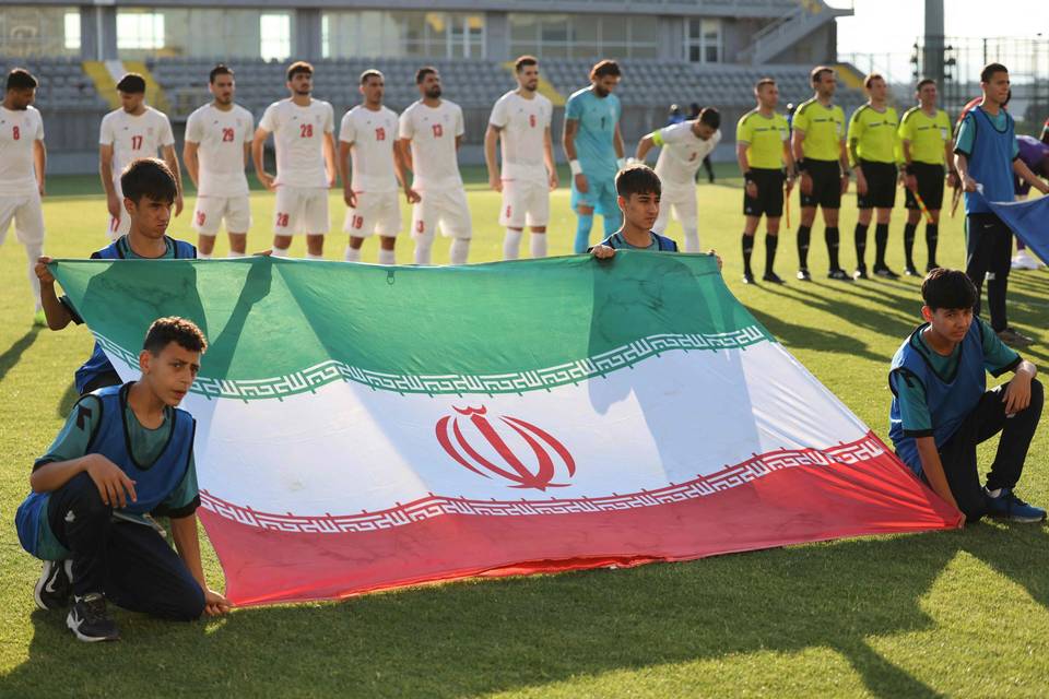Iranin Meksikon-suurlähettiläs: MM-joukkueen on saaputtava Yhdysvaltoihin ja poistuttava sieltä ottelupäivinä. Iranin Meksikon-suurlähettiläs: MM-joukkueen on saaputtava Yhdysvaltoihin ja poistuttava sieltä ottelupäivinä. 1