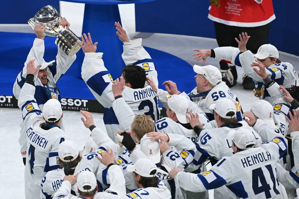 Jääkiekon MM-kilpailujen 2027 lohkojako julkistettu – Leijonat kohtaa haastavia vastustajia Jääkiekon MM-kilpailujen 2027 lohkojako julkistettu – Leijonat kohtaa haastavia vastustajia 1